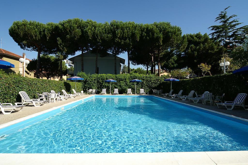 Hotel Casali Cervia Esterno foto